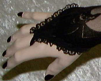 http://www.darkstarlings.com/display_profile.php?name=Gothic_Girl